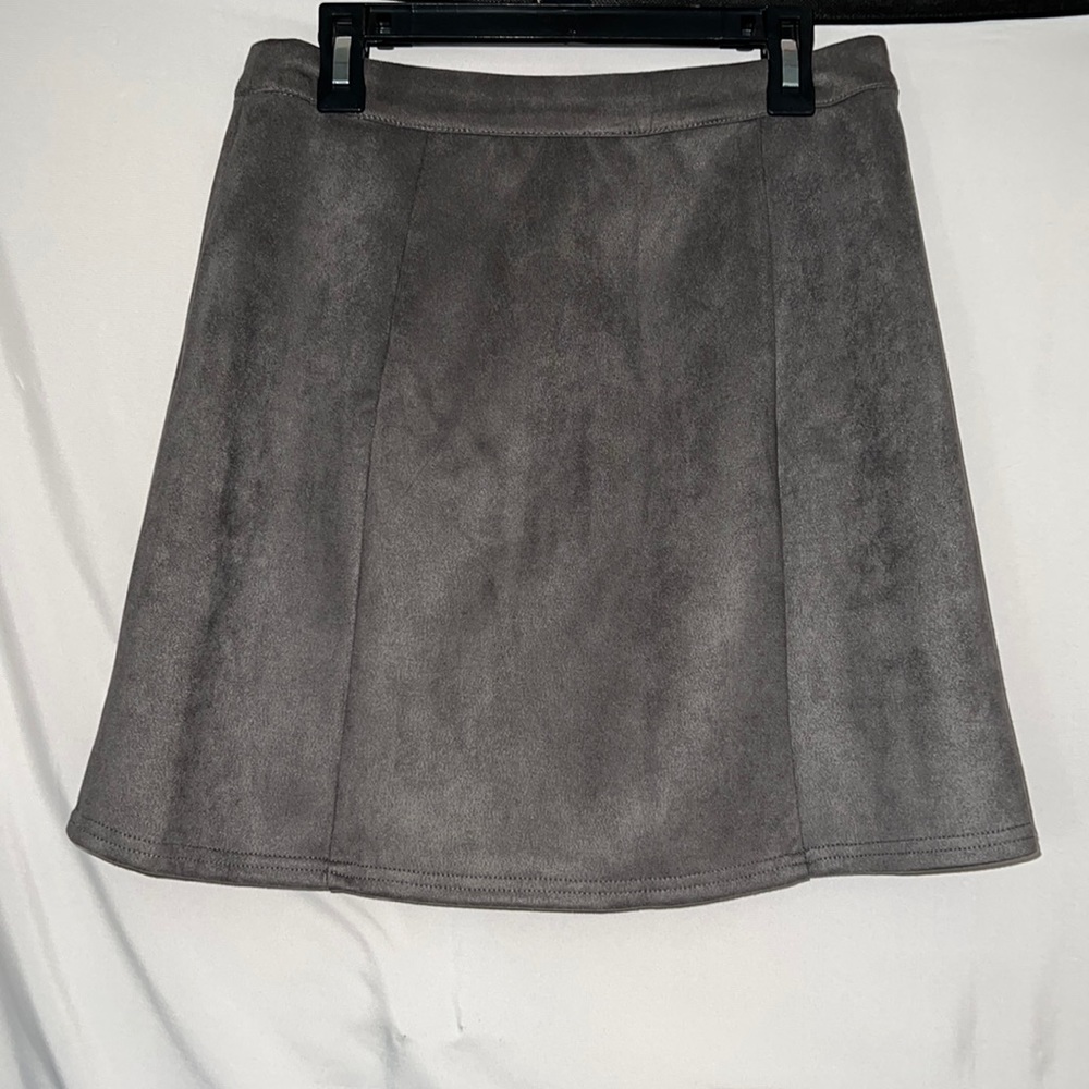 NWOT Polyester Charlotte Russe skirt